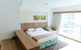 SM1116 Apart Hotel em andar alto região central
